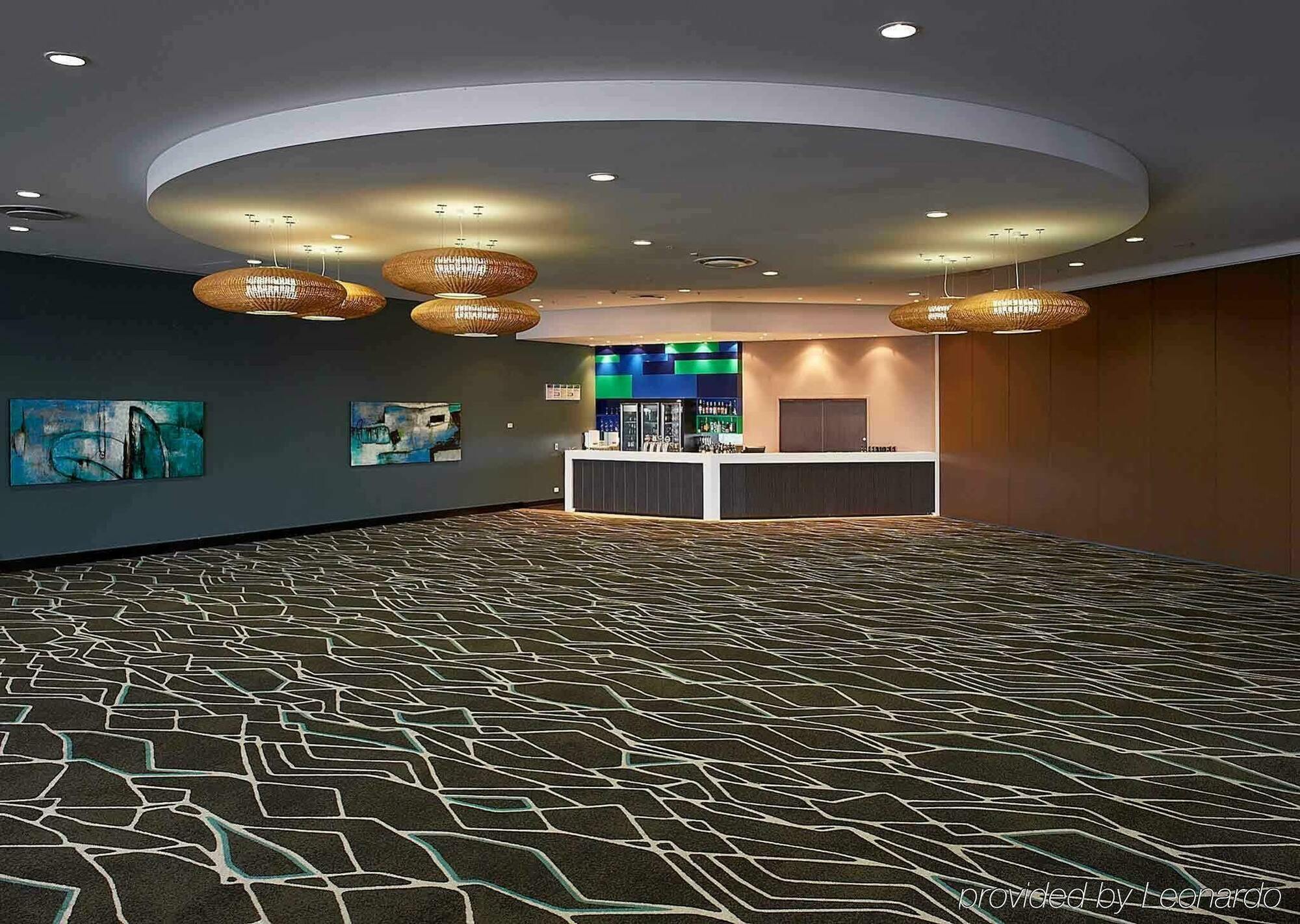 Grand Hotel And Apartments Townsville Bagian luar foto